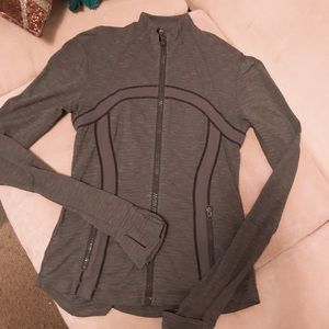 Size Small LULULEMON pre owned Define Jacket